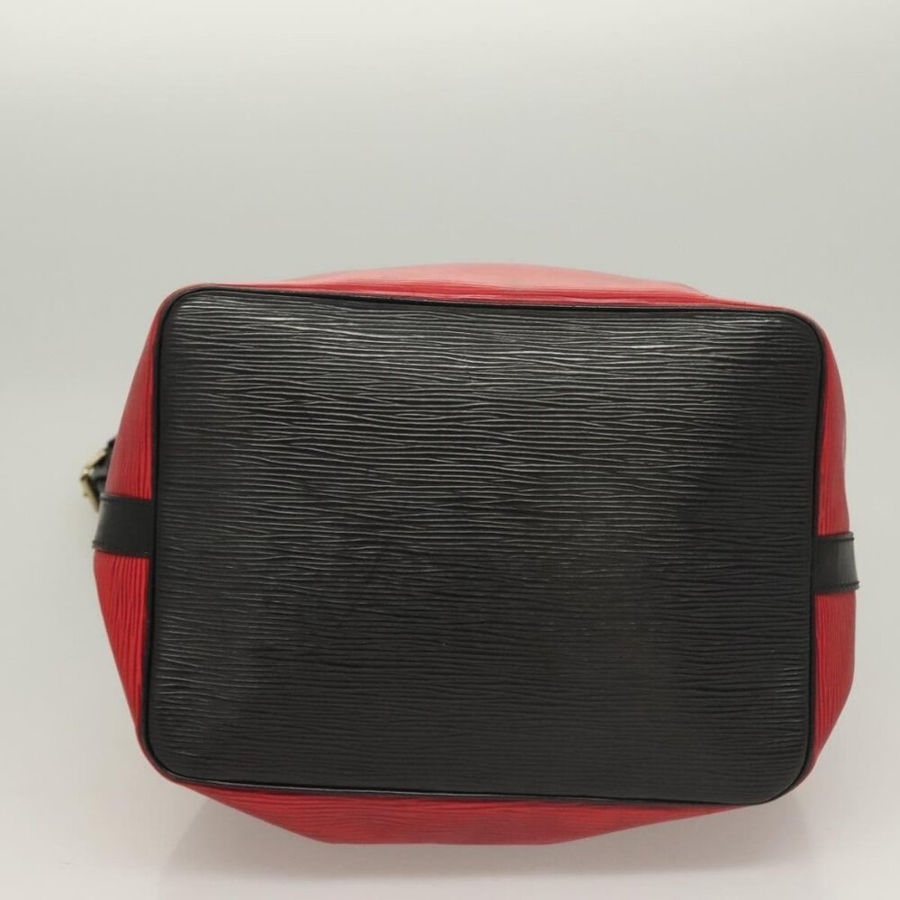 Authentic LOUIS VUITTON Epi Petit Noe Shoulder Bag Red M44107 LV - Picture 12 of 16